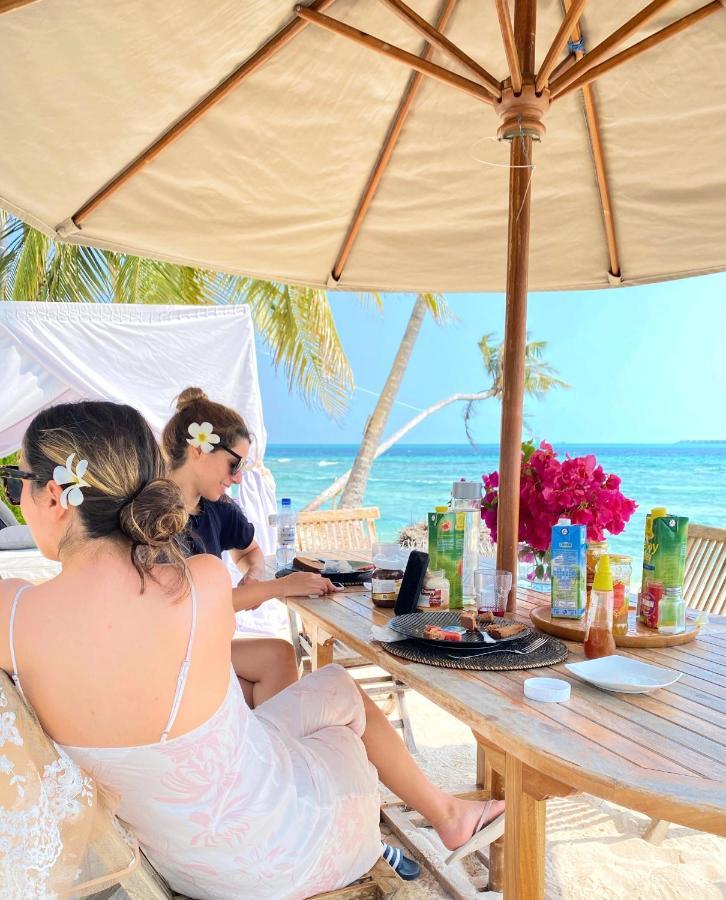 Met House Hotell Thulusdhoo Eksteriør bilde