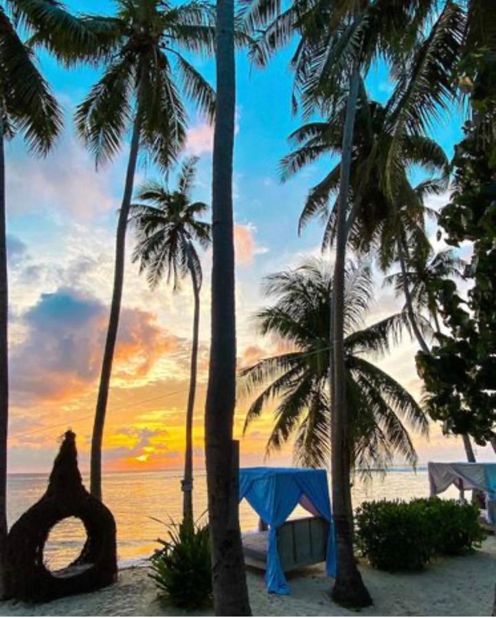 Met House Hotell Thulusdhoo Eksteriør bilde