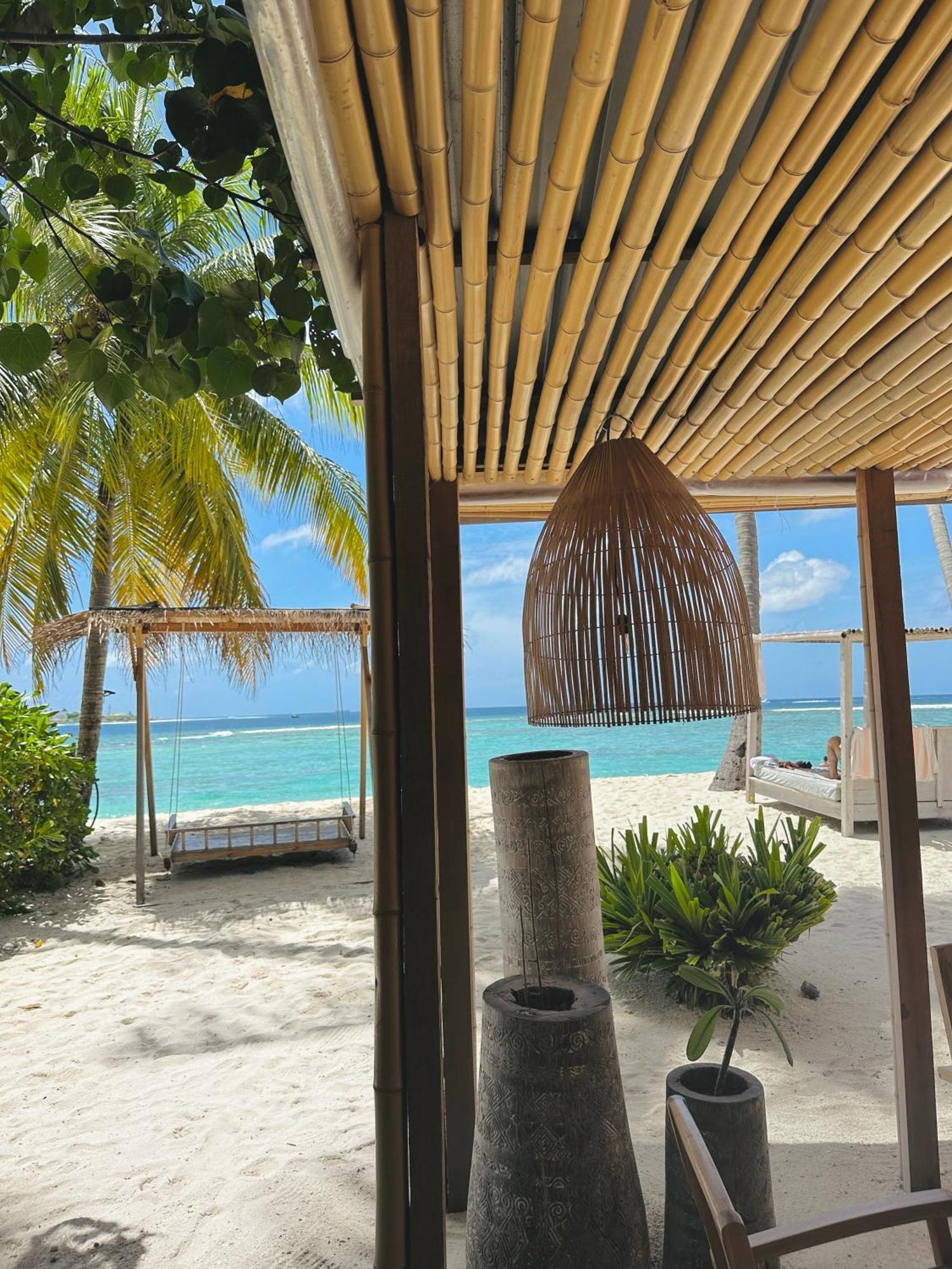 Met House Hotell Thulusdhoo Eksteriør bilde