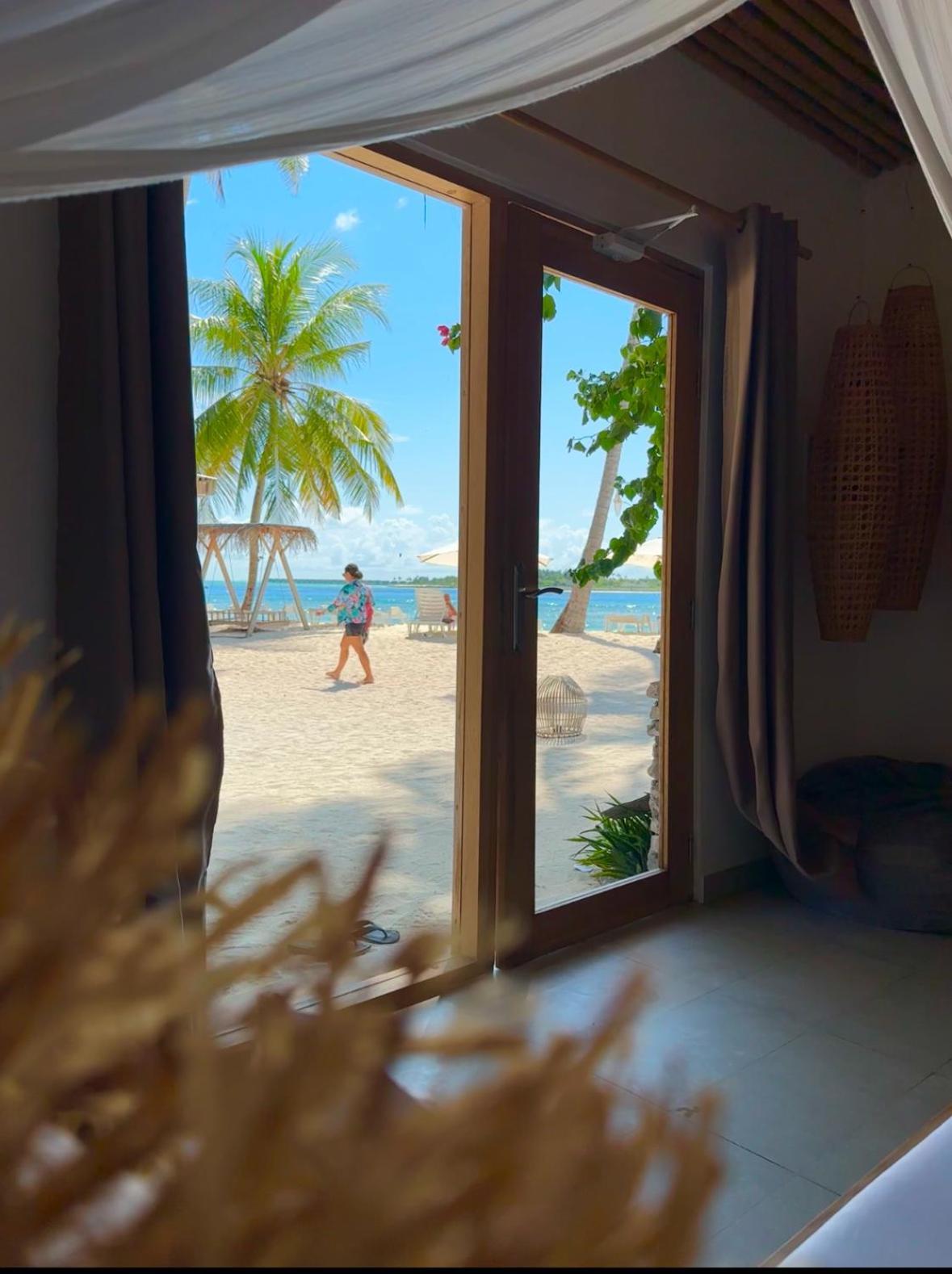 Met House Hotell Thulusdhoo Eksteriør bilde